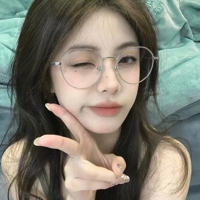 巨幅宝丽莱大师 海报
