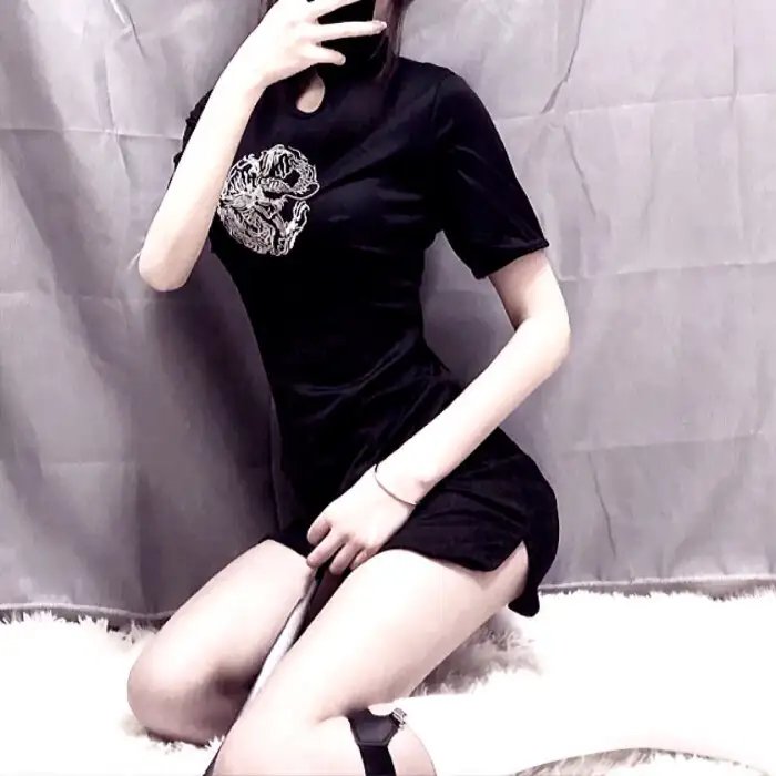 开心汉堡店第四季 海报